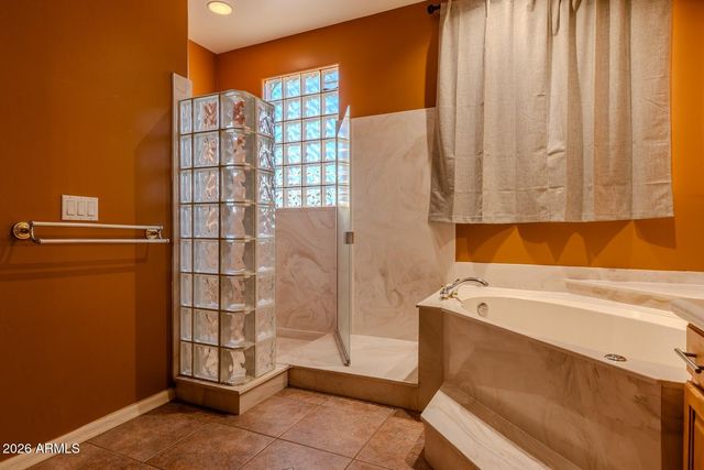 18425 N 14TH Street, Phoenix, AZ 85022