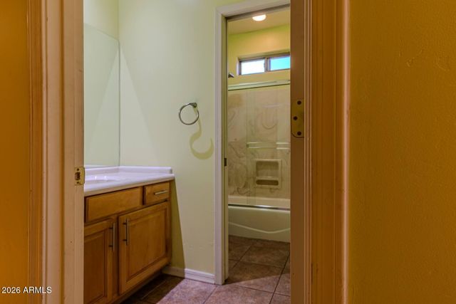 18425 N 14TH Street, Phoenix, AZ 85022