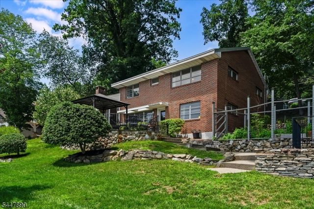 706 W Shore Trl, Sparta Twp., NJ 07871