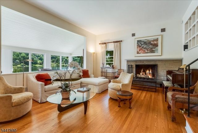 706 W Shore Trl, Sparta Twp., NJ 07871