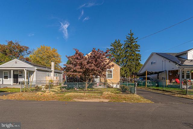 623 WASHINGTON AVE, Croydon, PA 19021