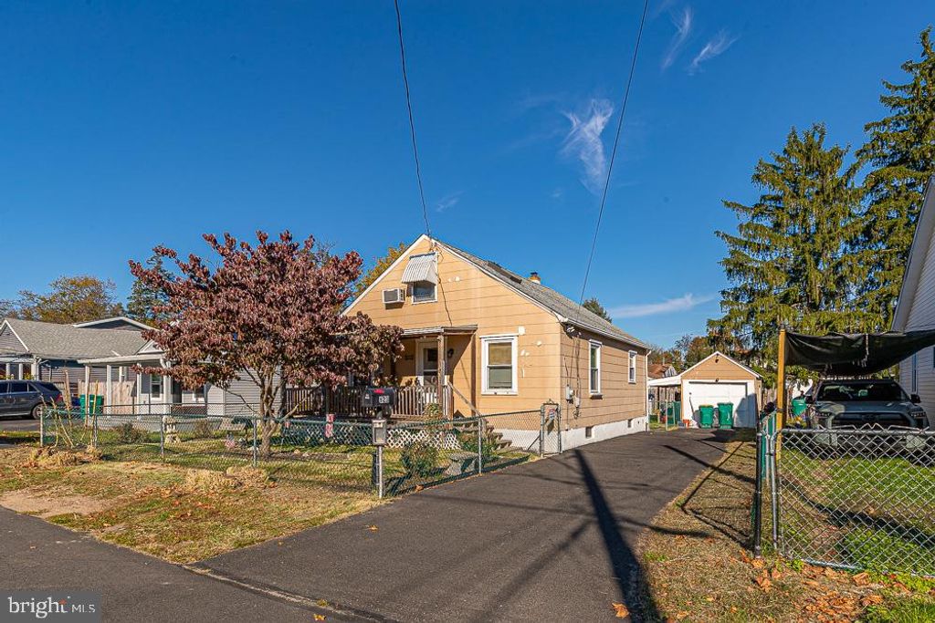 623 WASHINGTON AVE, Croydon, PA 19021