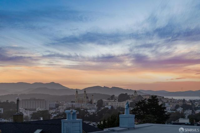 138 Clifford Terrace 138, San Francisco, CA 94117