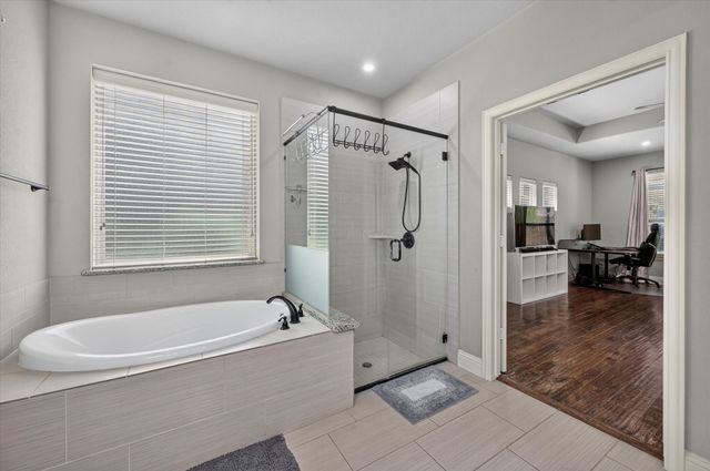 316 Jernigan Drive, Euless, TX 76040