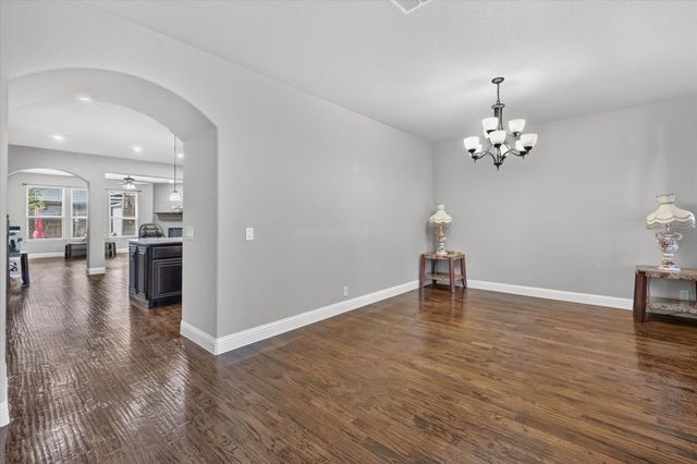 316 Jernigan Drive, Euless, TX 76040
