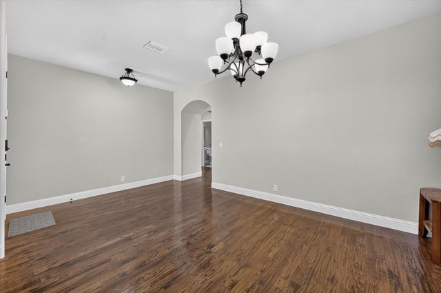 316 Jernigan Drive, Euless, TX 76040