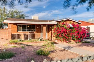 2827 E 20th Street, Tucson, AZ 85716