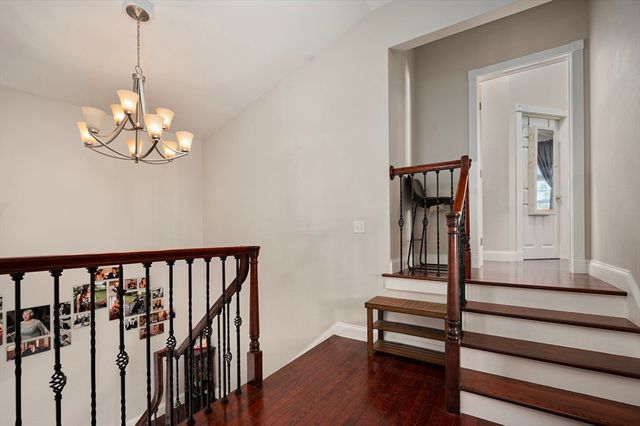 267 Lincoln Ave, Fall River, MA 02720