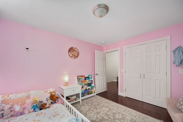 267 Lincoln Ave, Fall River, MA 02720