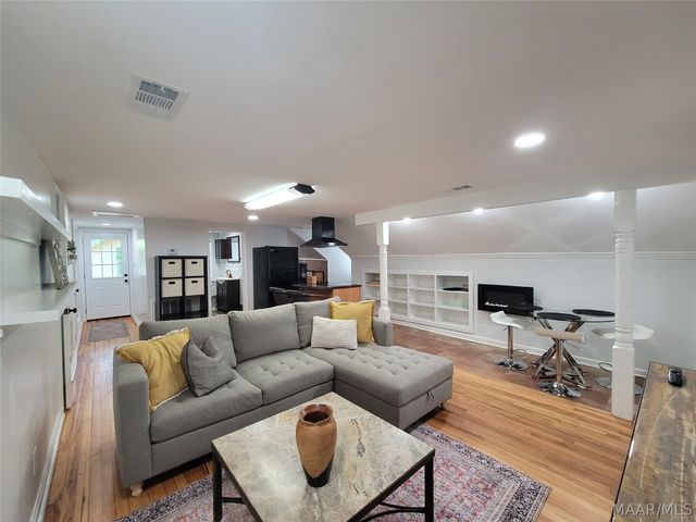2137 Madison Avenue, Montgomery, AL 36107