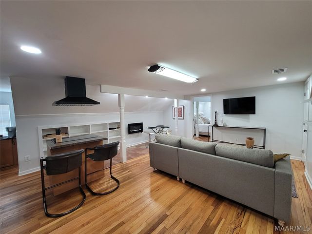 2137 Madison Avenue, Montgomery, AL 36107