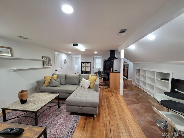 2137 Madison Avenue, Montgomery, AL 36107