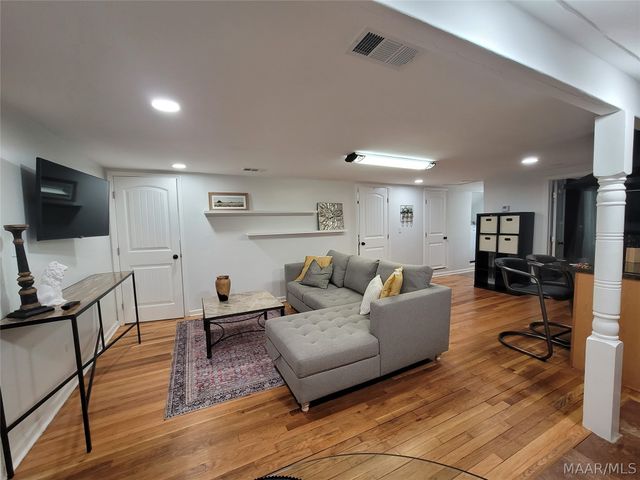 2137 Madison Avenue, Montgomery, AL 36107