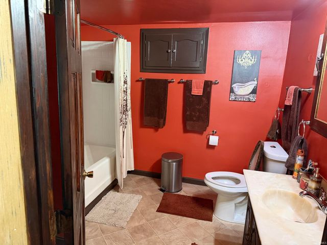 819 Prosperity Avenue, Evansville, IN 47713