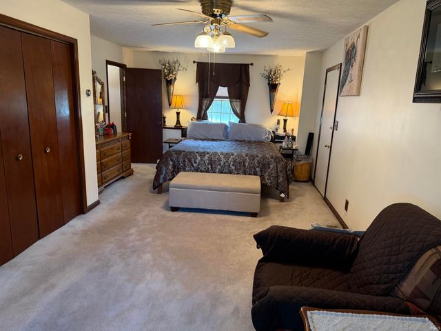 819 Prosperity Avenue, Evansville, IN 47713