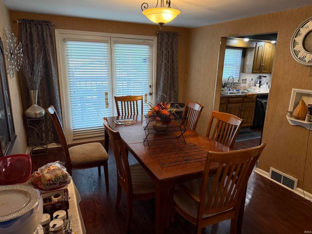 819 Prosperity Avenue, Evansville, IN 47713