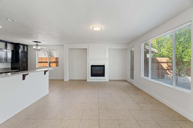 9534 Palazzo Dr, Stockton, CA 95212