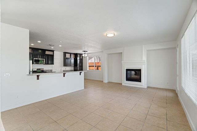 9534 Palazzo Dr, Stockton, CA 95212