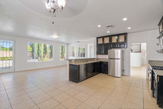 9534 Palazzo Dr, Stockton, CA 95212