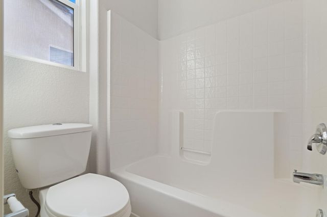 9534 Palazzo Dr, Stockton, CA 95212