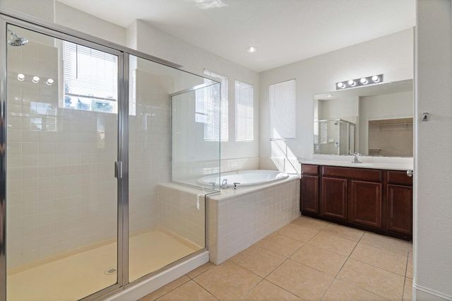 9534 Palazzo Dr, Stockton, CA 95212