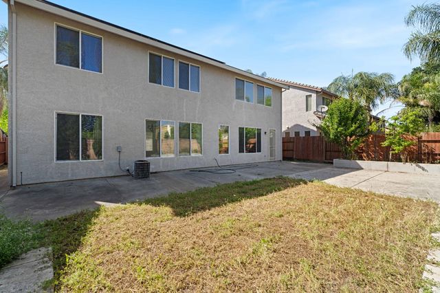 9534 Palazzo Dr, Stockton, CA 95212