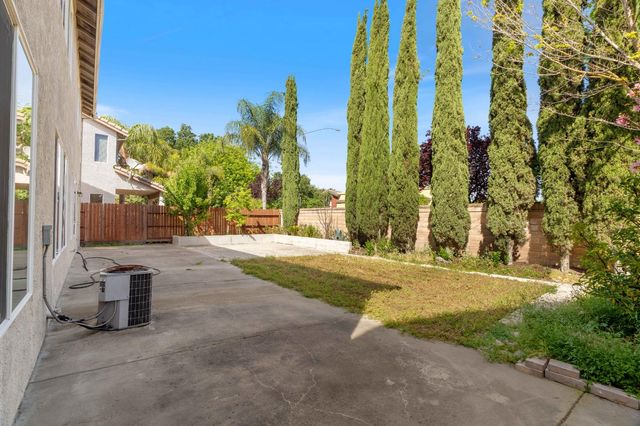 9534 Palazzo Dr, Stockton, CA 95212