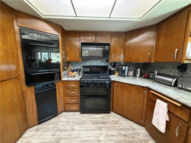 800 S 1st, Barstow, CA 92311