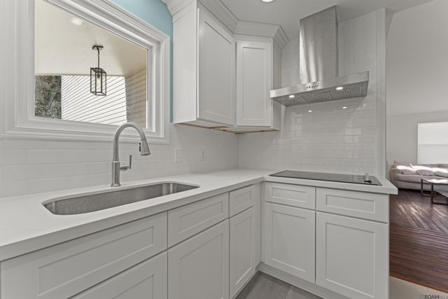 1248 Knollhaven Dr, Saint George, LA 70810