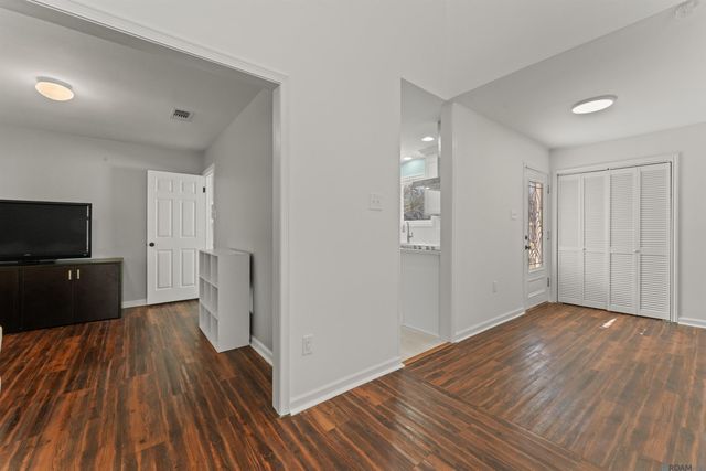 1248 Knollhaven Dr, Saint George, LA 70810