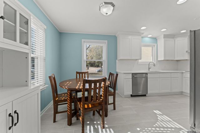 1248 Knollhaven Dr, Saint George, LA 70810