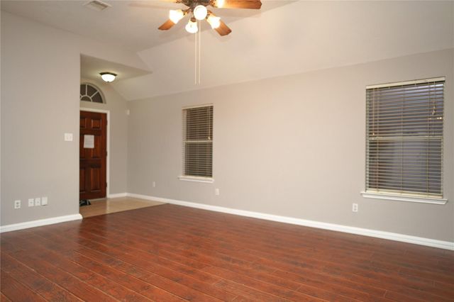 8935 Windfern Trace Drive, Houston, TX 77064