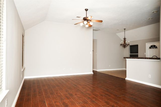 8935 Windfern Trace Drive, Houston, TX 77064