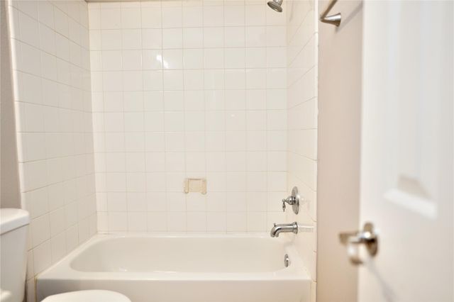 8935 Windfern Trace Drive, Houston, TX 77064