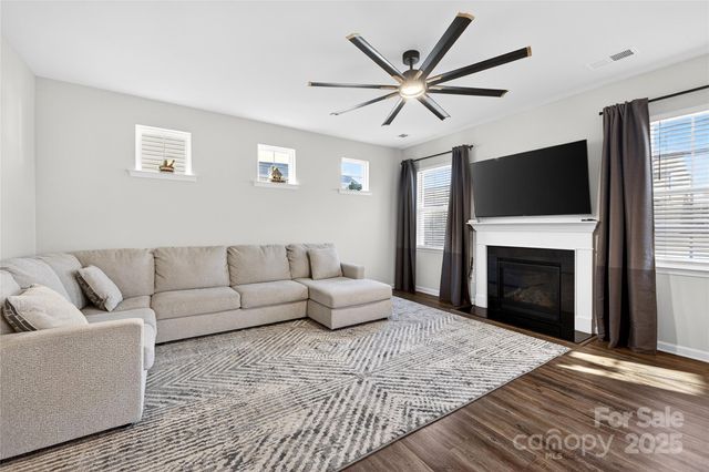 7720 Sea Turtle Way, Lancaster, SC 29720