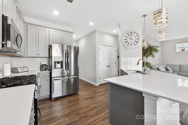 7720 Sea Turtle Way, Lancaster, SC 29720