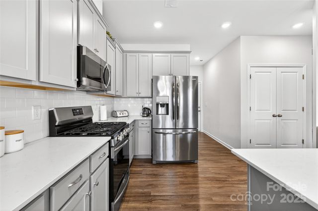 7720 Sea Turtle Way, Lancaster, SC 29720