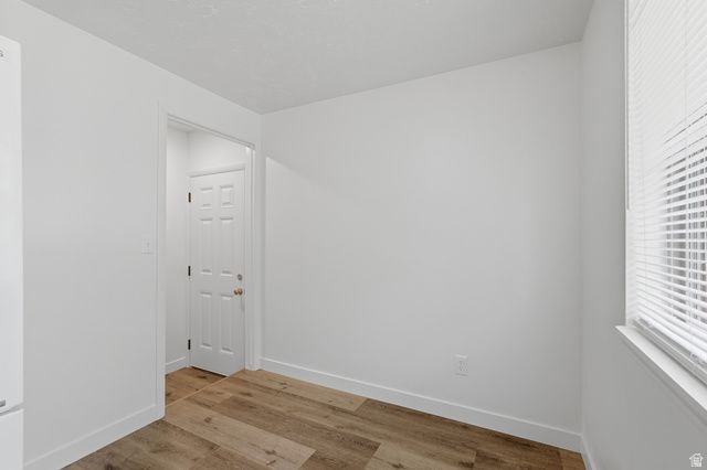 2866 W 1700 N, Clinton, UT 84015