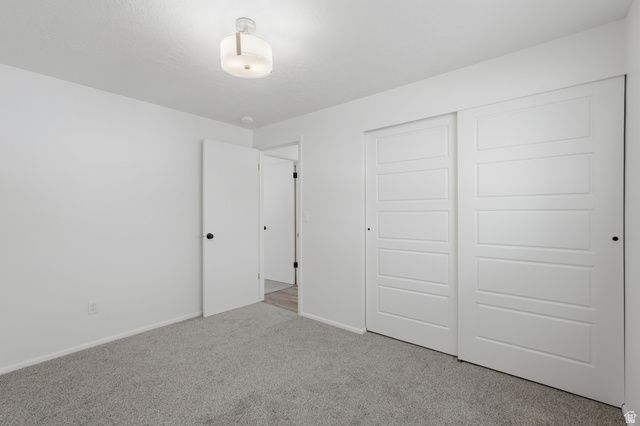 2866 W 1700 N, Clinton, UT 84015