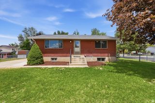 2866 W 1700 N, Clinton, UT 84015