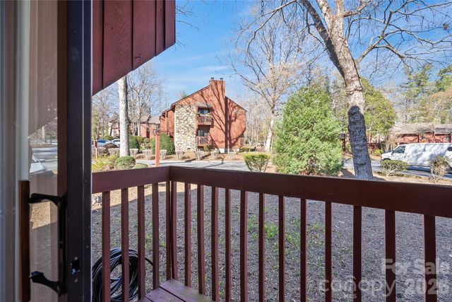 103 Cedar Forest Trail, Asheville, NC 28803