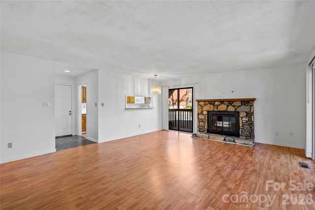 103 Cedar Forest Trail, Asheville, NC 28803