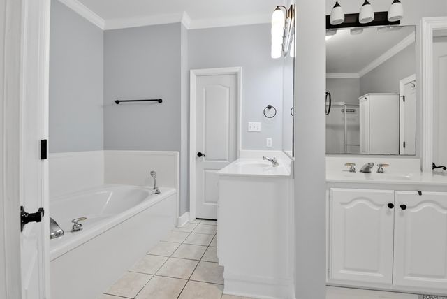 14456 Roddy Rd, Gonzales, LA 70737