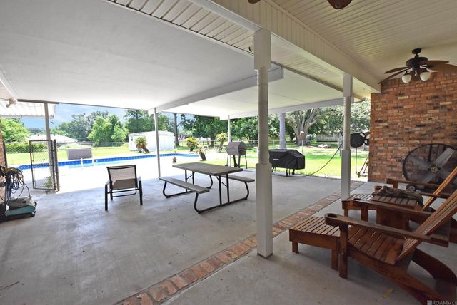14456 Roddy Rd, Gonzales, LA 70737