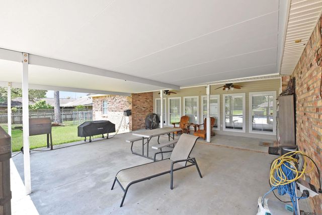 14456 Roddy Rd, Gonzales, LA 70737