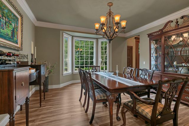 90 27th Street N, Sartell, MN 56377