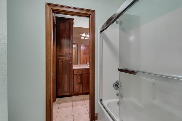 90 27th Street N, Sartell, MN 56377