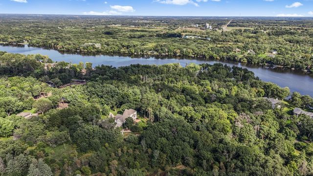 90 27th Street N, Sartell, MN 56377