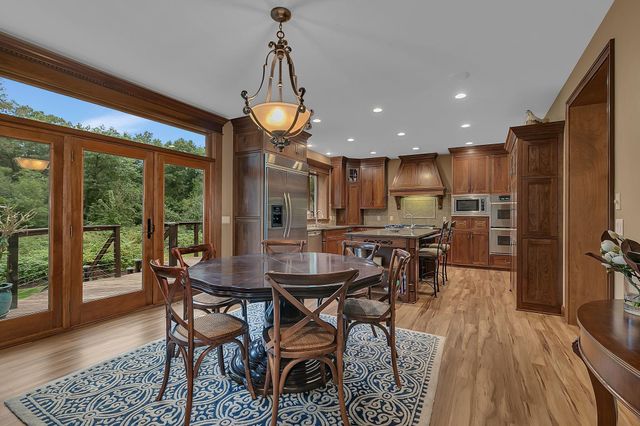 90 27th Street N, Sartell, MN 56377