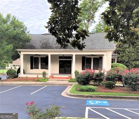 235 Glynn Street S, Fayetteville, GA 30214